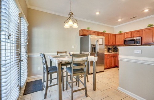 Greensboro House | Charming Greensboro Townhouse with Back Patio!
