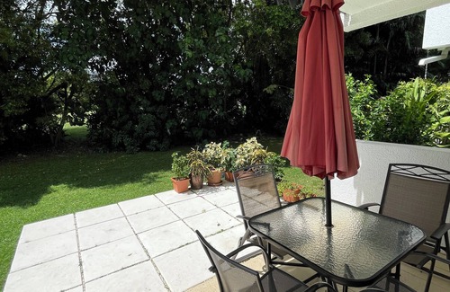 Worthing Apartment | Charming Ground-Floor Studio in South Coast Barbados