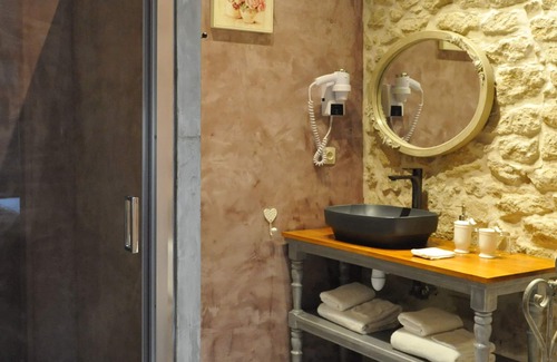 Sarrians House | CHARMING GUEST HOUSES IN PROVENCE IN THE HEART OF THE VINES