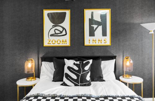 Kidderminster Apartment | Charming Harvington Cottage - Hot Tub, Pet Friendly, Sleeps 11