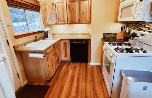 Pioneer Village House | Charming Heavenly Ski Lease Cabin central to trails, parks & lake. Pet Friendly!