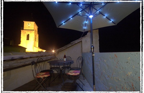 Sablet Villa | Charming Hilltop Accommodation With Outstanding Views