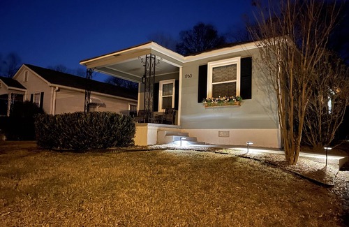 Cleveland House | Charming Historic Downtown Home. Close to Lee University. Pet Friendly!