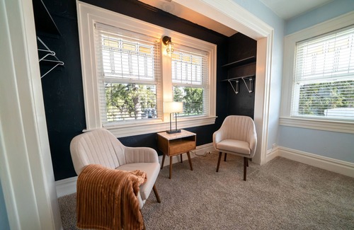Payson House | Charming Historic Home with chef's kitchen formal dining, sitting room, & patio