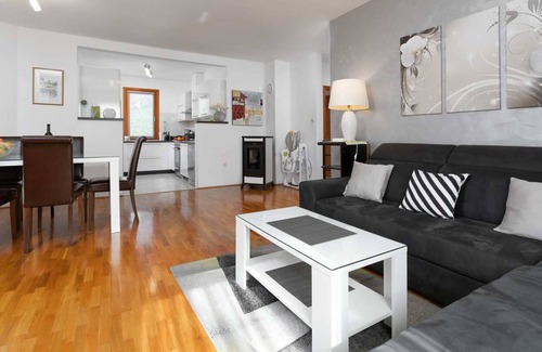 Murine House | Charming holiday home only 3 km from Umag