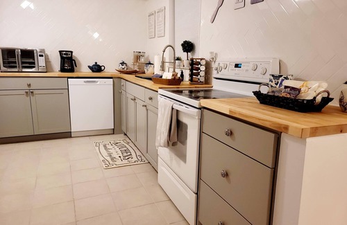 Rotonda West House | Charming home @ 6 mnt away from the beach. Community featuring 5 courses of Golf