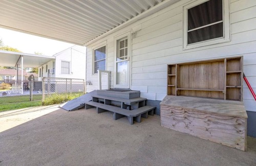 Bristol House | Charming home for 8 * Close to State St *