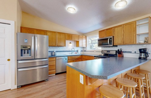 Warrenton House | Charming home near ocean with patio, firepit, WiFi, streaming, and wood stove