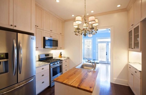Chatham Crescent House | Charming Home On Jones