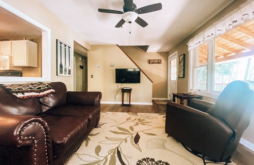 Greenville House | Charming home with direct lake access, close to town