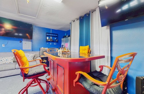 Ridgewood Lakes House | Charming home with private pool and space for the whole family