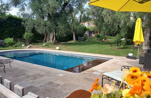 Les Maillans House | Charming house with saltwater pool and ancient olive trees (4 double beds 2 bathrooms 3WC)