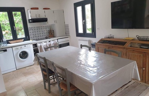 Massebœuf House | Charming house with pool.