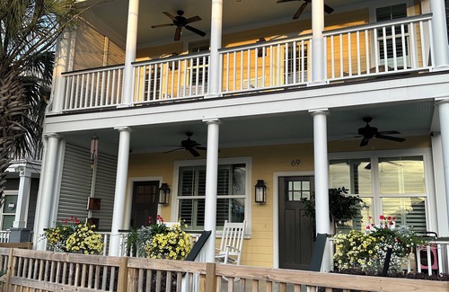 Westside House | Charming house 2nd floor unit, downtown Charleston steps from King Street