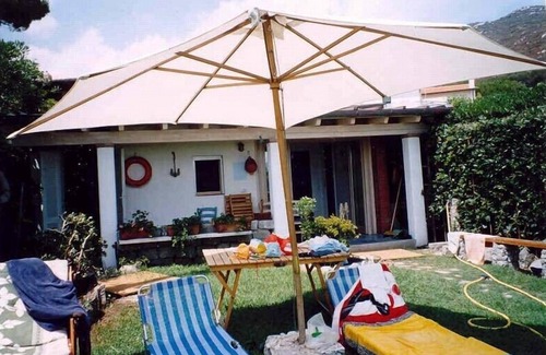 Seccheto House | Charming house by the beach, large Mediterranean Garden, pets welcome