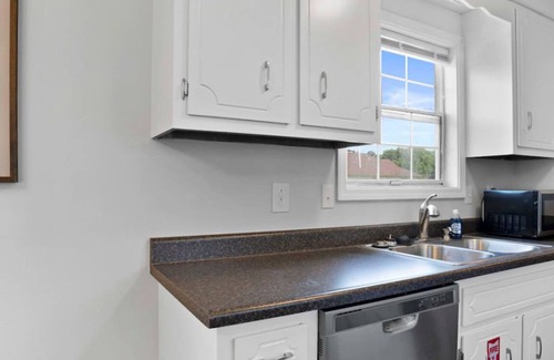 Clarksville House | Charming House Close to Fort Campbell and Casino