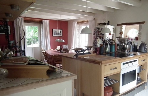 Barizey Cottage | Charming house in Burgundy near Givry free and W. E and holidays