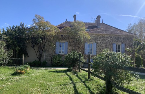 Cours-de-Pile House | Charming house "La Clef des Champs", comfort, calm and charm of the countryside
