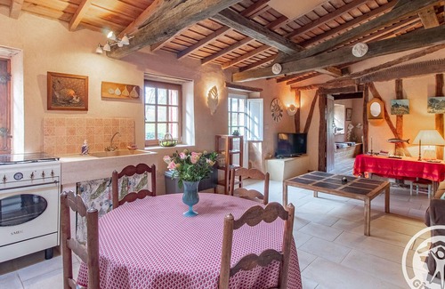 Brossay Cottage | Charming house near Montreuil Bellay with Wifi and Pets allowed