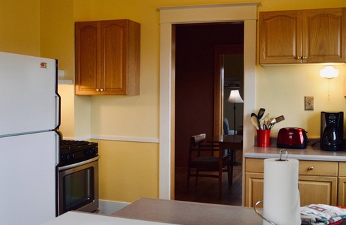 Philipsburg House | Charming House On The Hill With Views Of The Anaconda Range And Flint Creek