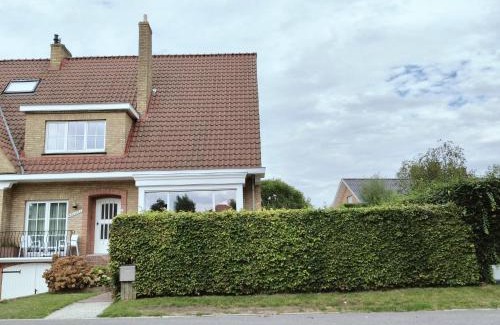 Witte Burg House | Charming house Panacea