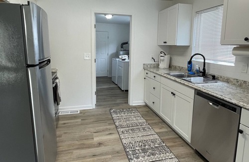 Chattanooga House | Charming house walking distance to UTC Campus & Erlanger Hospital