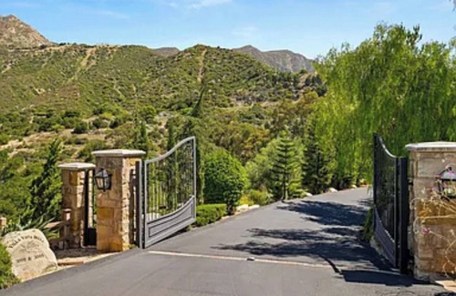 Toro Canyon House | Charming house with WiFi in marvelous Santa Barbara