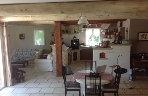 Saint-Didier House | Charming house with pool in village character. Calm, relaxation, tradition