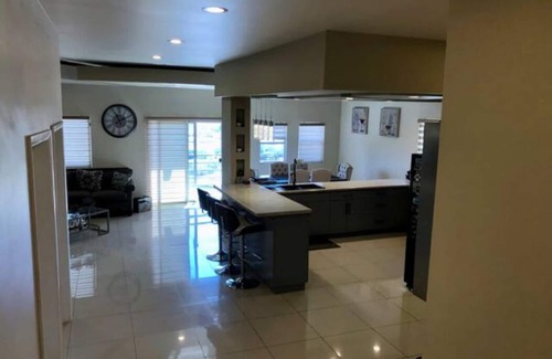 Lomas de Valle Verde House | Charming House With Beautiful City View