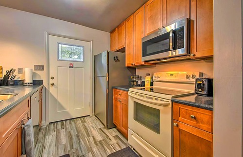 White Haven House | Charming house with private indoor hot tub, deck & firepit - golfers welcome