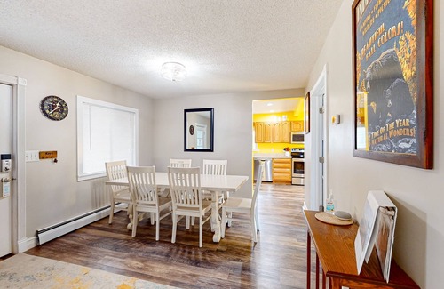Indian River House | Charming in Town Home w/Backyard Patio, Fire Pit, just steps from Indian River!