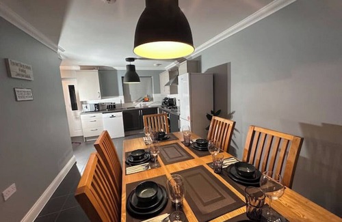 Ipswich House | Charming Ipswich Retreat/Cosy stay in a great location