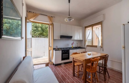 Torre Castiglione Villa | Charming Italian Villa in Torre Castiglione with Private Entrance