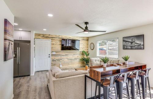 Kingman House | Charming Kingman Casita Less Than 1 Mi to Route 66!