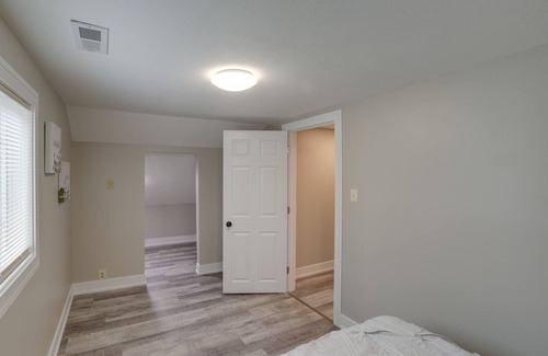 Bass Lake Apartment | Charming Knox Vacation Rental Near Bass Lake!
