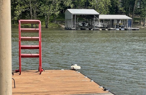 Ketchum House | Charming Lakefront home, hot tub, fire table, dock and boat slip!