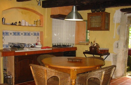 Saint-Cirq-Lapopie Cottage | Charming Little Home in the Heart of a Medieval Village
