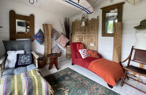 Kilkhampton Cottage | Charming Little House in village three miles from North Cornwall’s Coast.