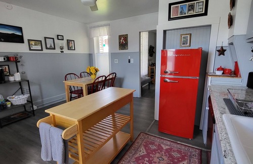 Butte House | Charming little uptown house