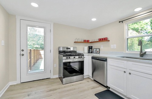 Cornelius House | Charming LKN Cornelius Home