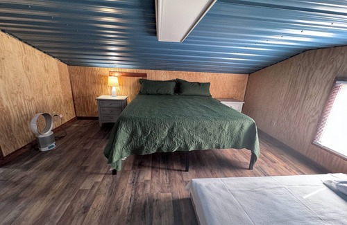 Belhaven Cabin | Charming lodge tucked in the woods of Hyde County