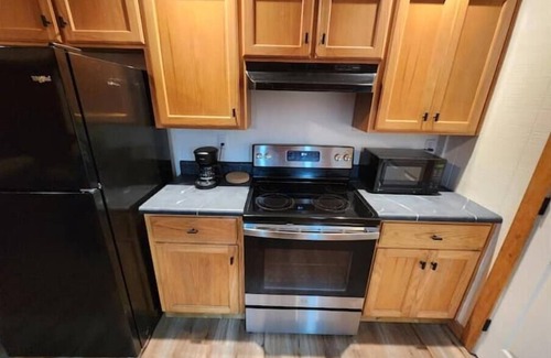 Heber Springs Cabin | Charming Log Cabin Retreat - Minutes from fly fishing!