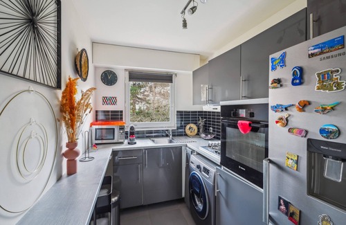 Parchamp–Albert Kahn Apartment | Charming modern-style apartment (2 pers.) - (27 bis rue de l'abreuvoir)