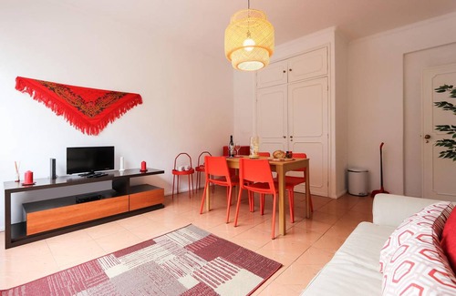 Lisbon Old Town Apartment | CHARMING MARQUÊS by HOMING
