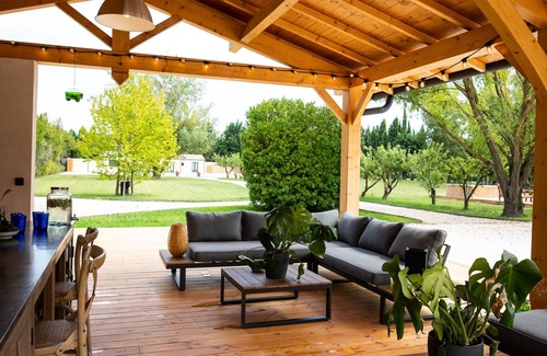 Paluds de Noves Villa | Charming Mas Provencal with swimming pool and jacuzzis cinema - FLH-Excellence