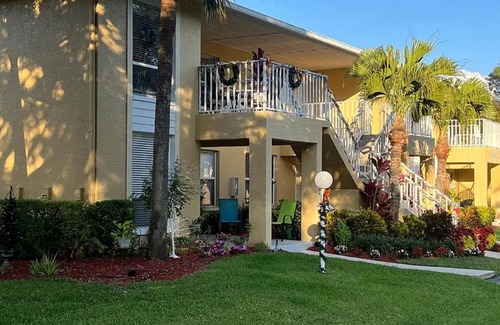 Imperial Golf Estates Condo | Charming, Mercato, North Naples Location, Short Drive to Vanderbilt Beach