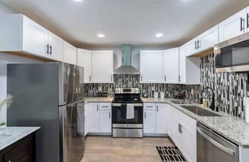 Waxhaw House | Charming Modern Cozy Home!