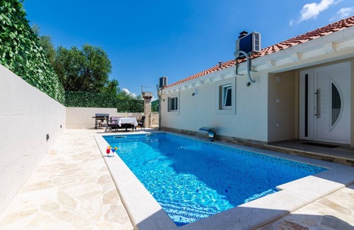 Mokosica Villa | Charming Mokosica Villa 3 Bedrooms Villa Tranquility Nest Beniva Private Pool Partial Sea Vi