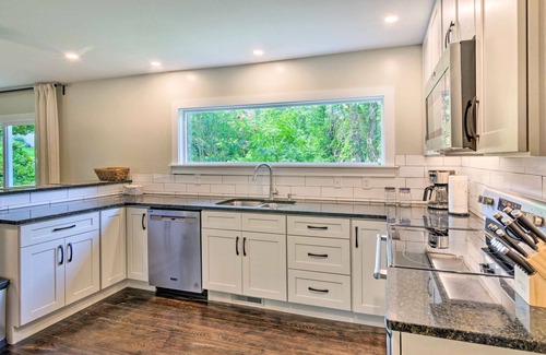 Morganton House | Charming Morganton Hideaway w/Porch + Deck!