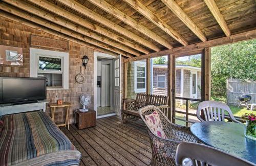 Oak Bluffs House | Charming MV Cottage Walk to Dtwn Oak Bluffs!